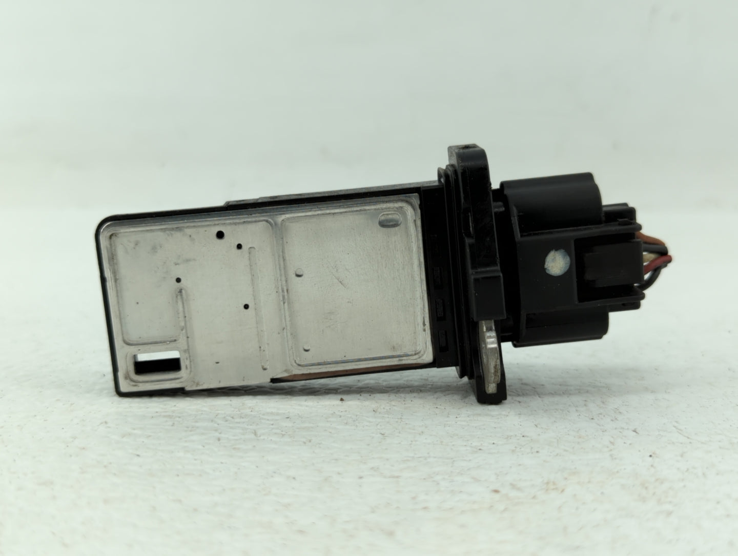 2005-2019 Nissan Armada Mass Air Flow Meter Maf - Oemusedautoparts1.com