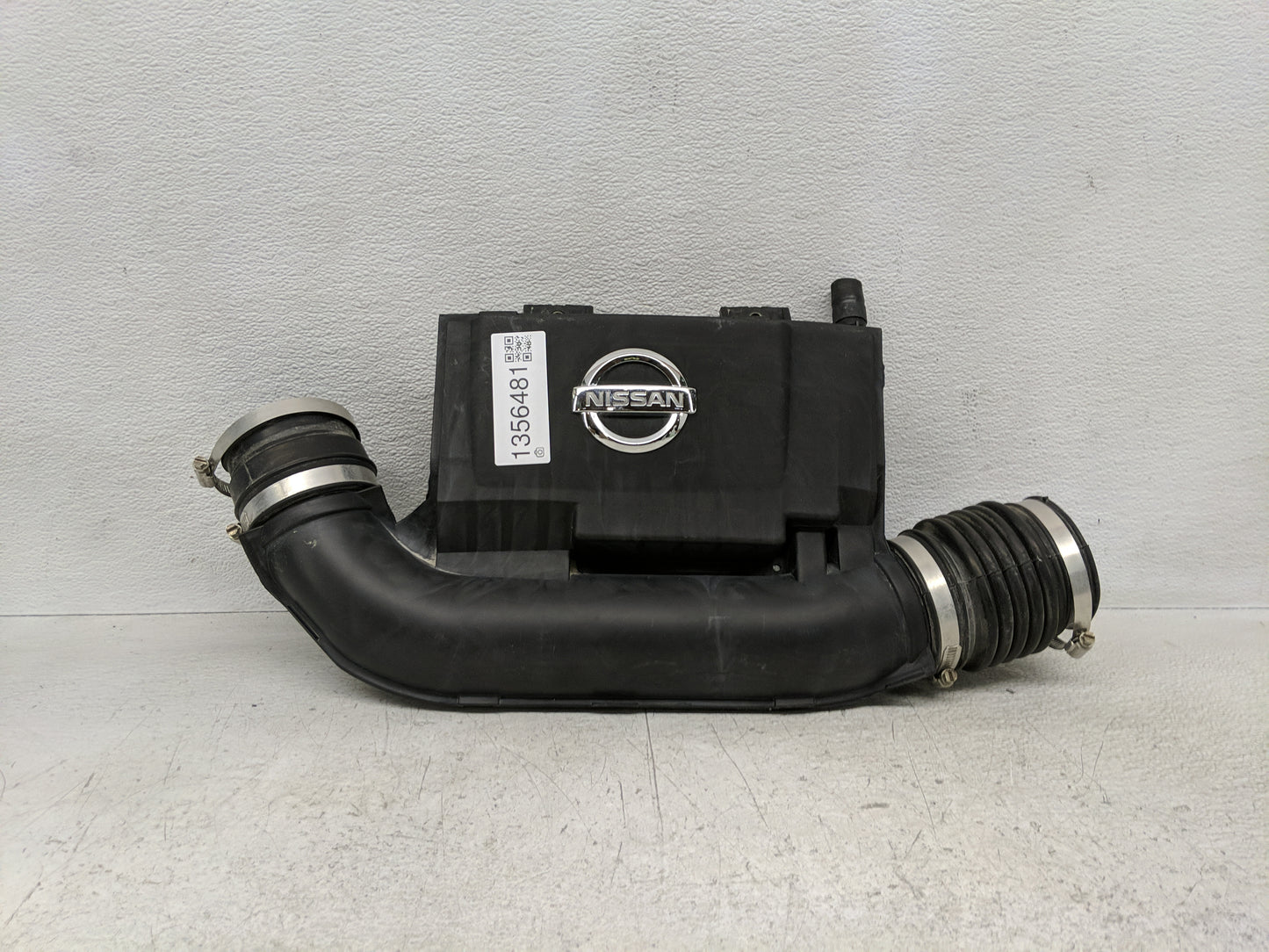 2005-2019 Nissan Frontier Air Cleaner Intake-duct Hose Tube - Oemusedautoparts1.com