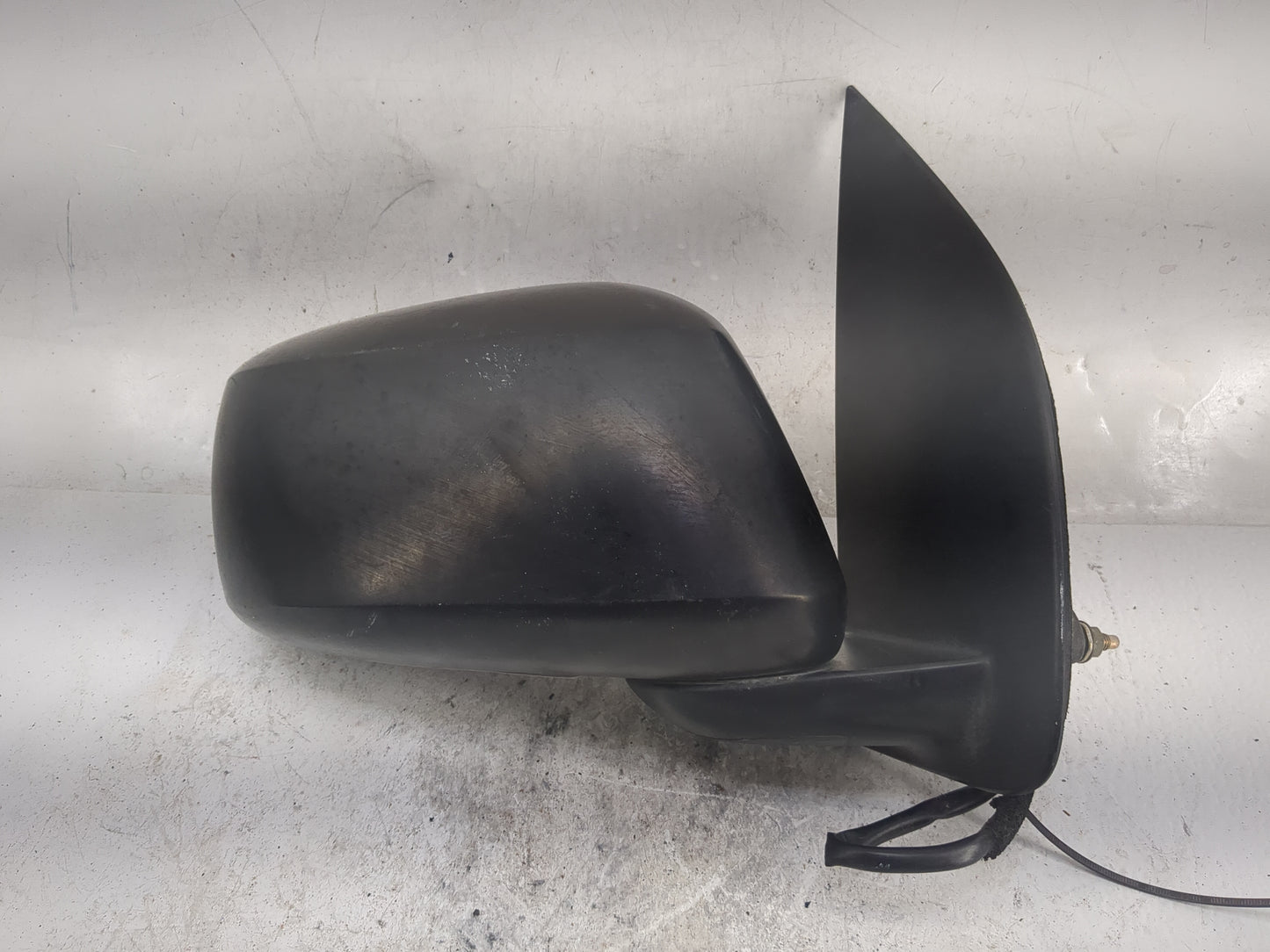2005-2021 Nissan Frontier Passenger Side View Mirror - Right Door Mirror OEM Used - Oemusedautoparts1.com