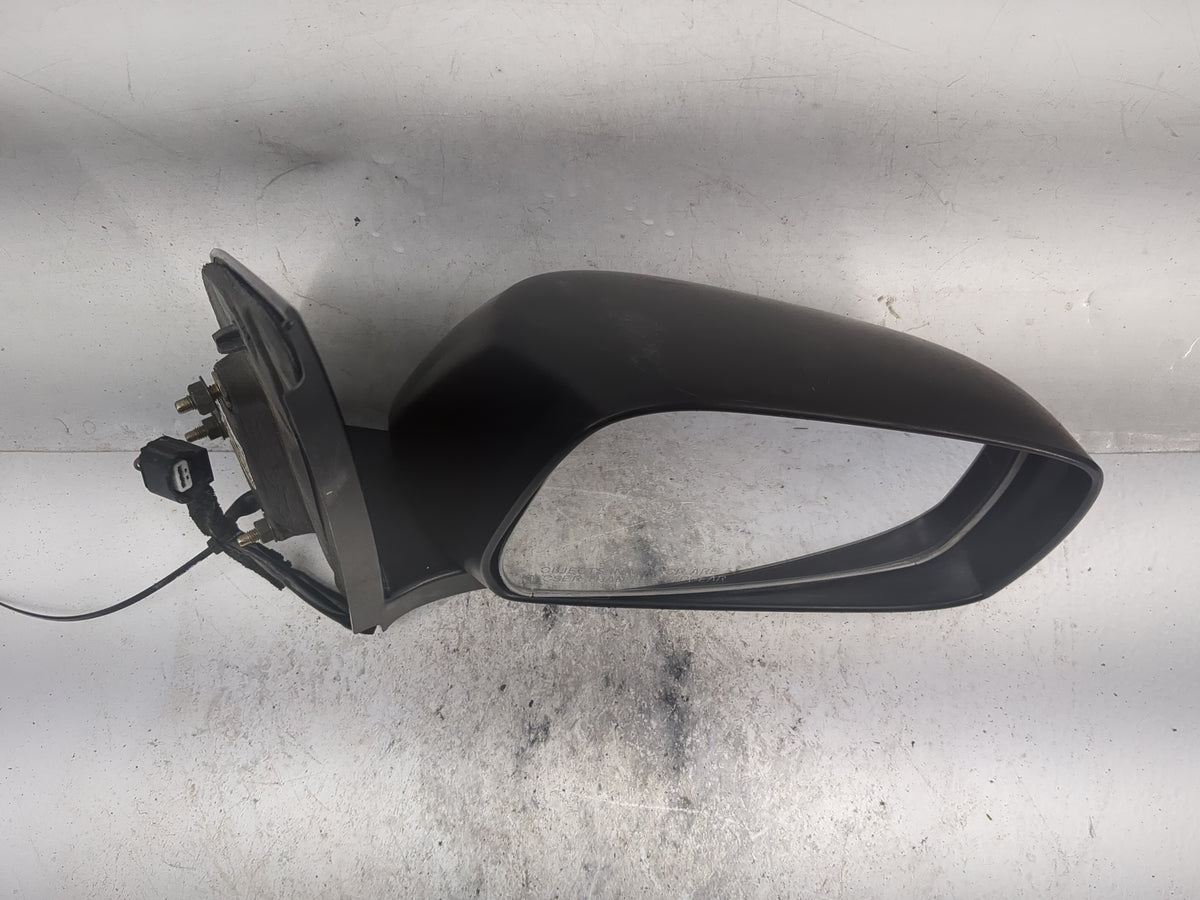 2005-2021 Nissan Frontier Passenger Side View Mirror - Right Door Mirror OEM Used - Oemusedautoparts1.com