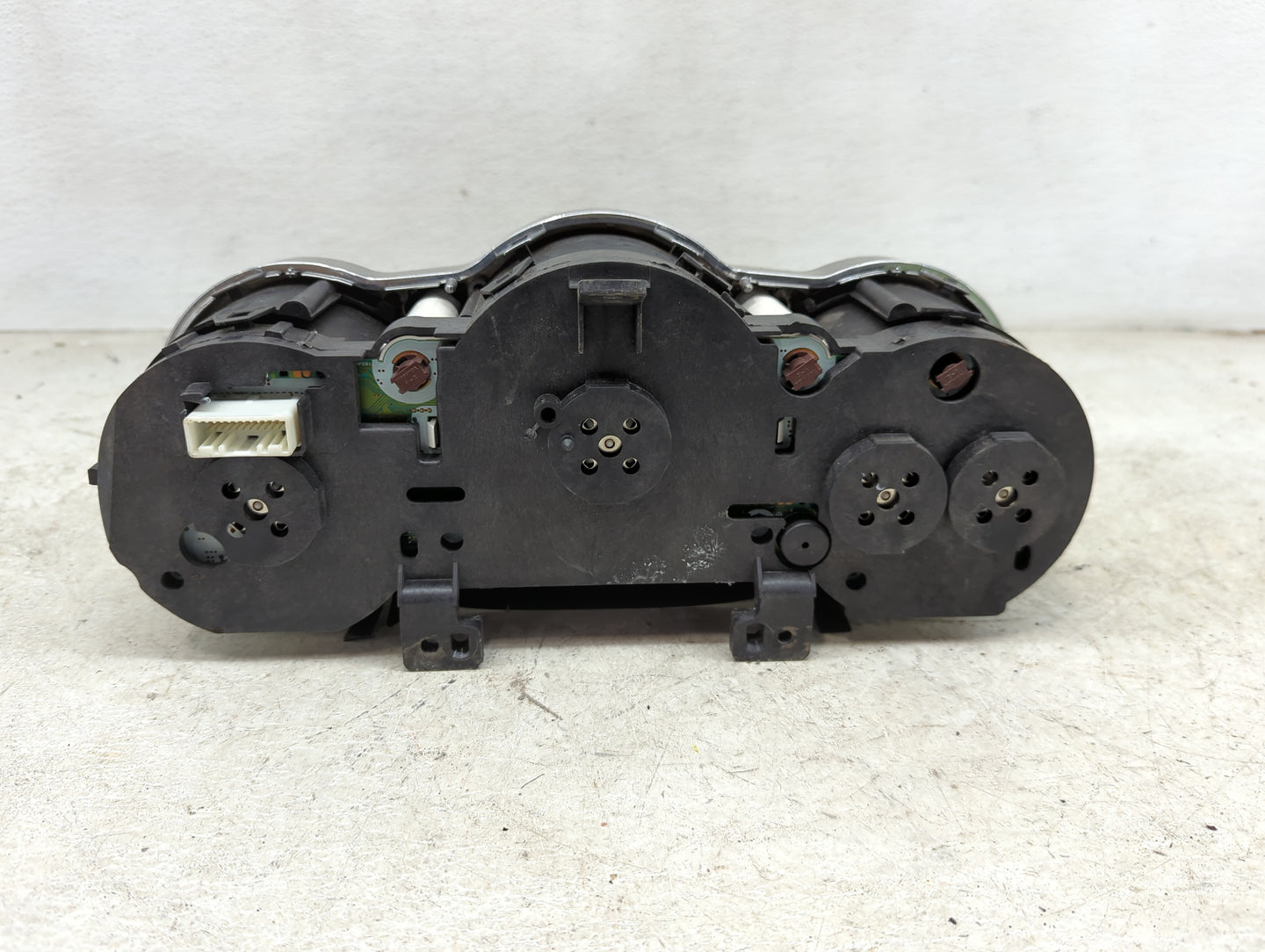 2006 Nissan Maxima Instrument Cluster Speedometer Gauges Fits OEM Used Auto Parts - Oemusedautoparts1.com
