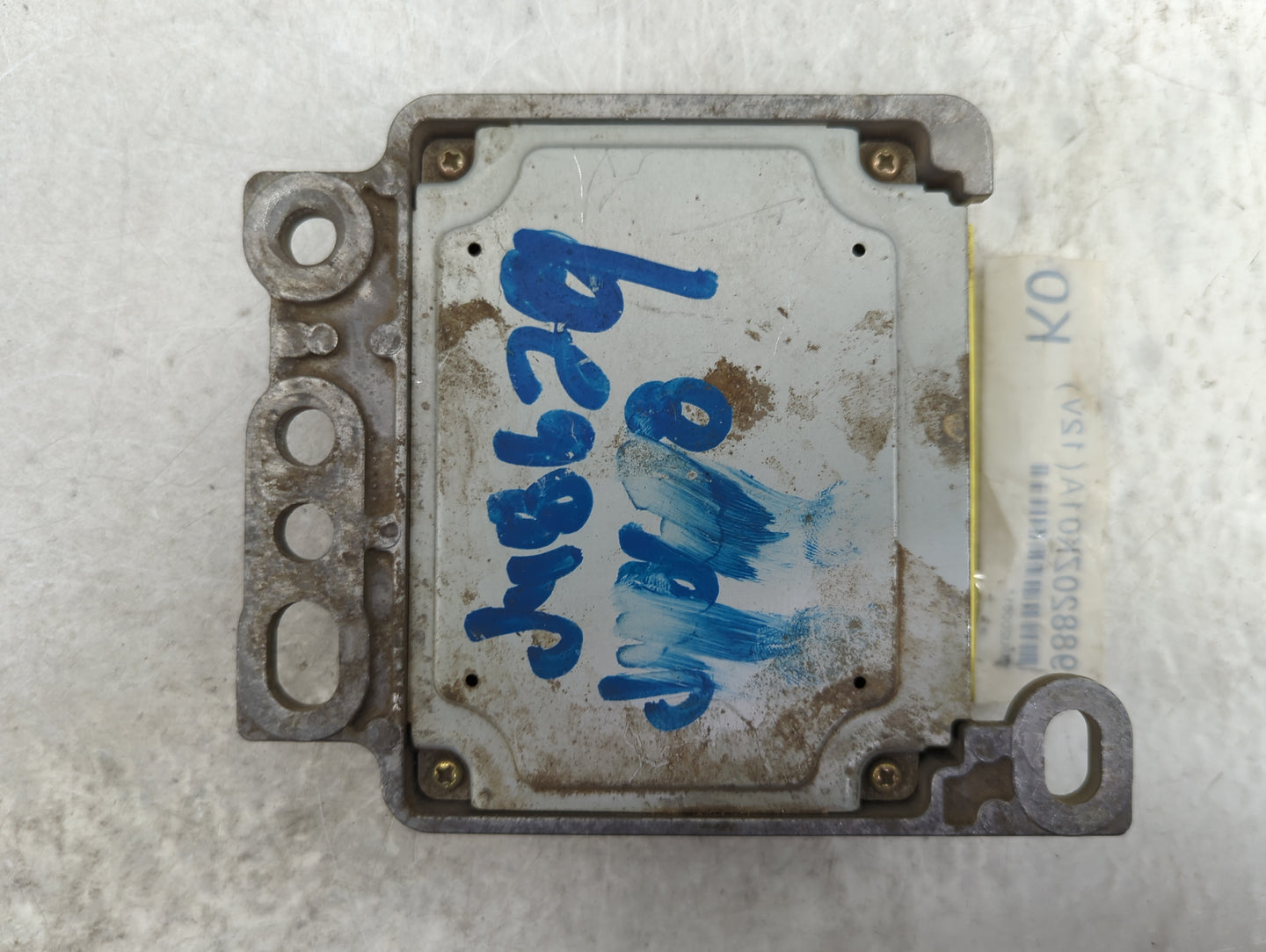 2006 Nissan Maxima Safety Restraint Srs Airbag Control Module 98820zk01a - Oemusedautoparts1.com