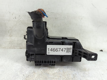 2004-2006 Nissan Maxima Fusebox Fuse Box Panel Relay Module P/N:7154-7082-30 284B0 7Y000 Fits Fits 2004 2005 2006 OEM Used A
