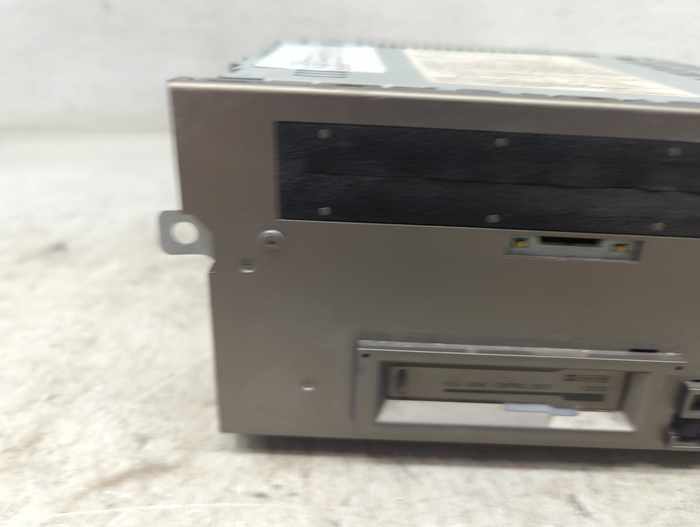 2006 Nissan Maxima Radio AM FM Cd Player Receiver Replacement P/N:PN-2531D 28188 ZK30F Fits OEM Used Auto Parts - Oemusedaut
