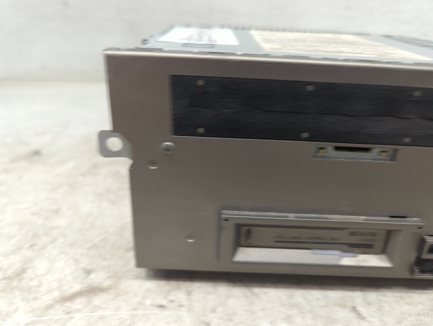 2006 Nissan Maxima Radio AM FM Cd Player Receiver Replacement P/N:PN-2531D 28188 ZK30F Fits OEM Used Auto Parts - Oemusedaut