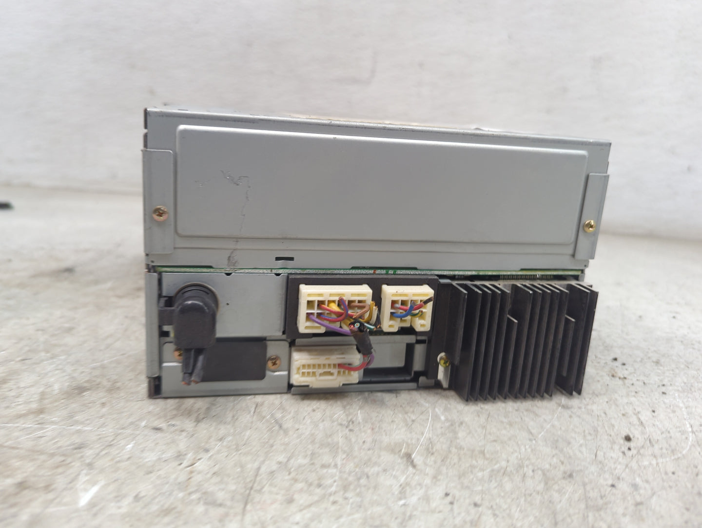 2006 Nissan Maxima Radio AM FM Cd Player Receiver Replacement P/N:PN-2531D 28188 ZK30F Fits OEM Used Auto Parts - Oemusedaut