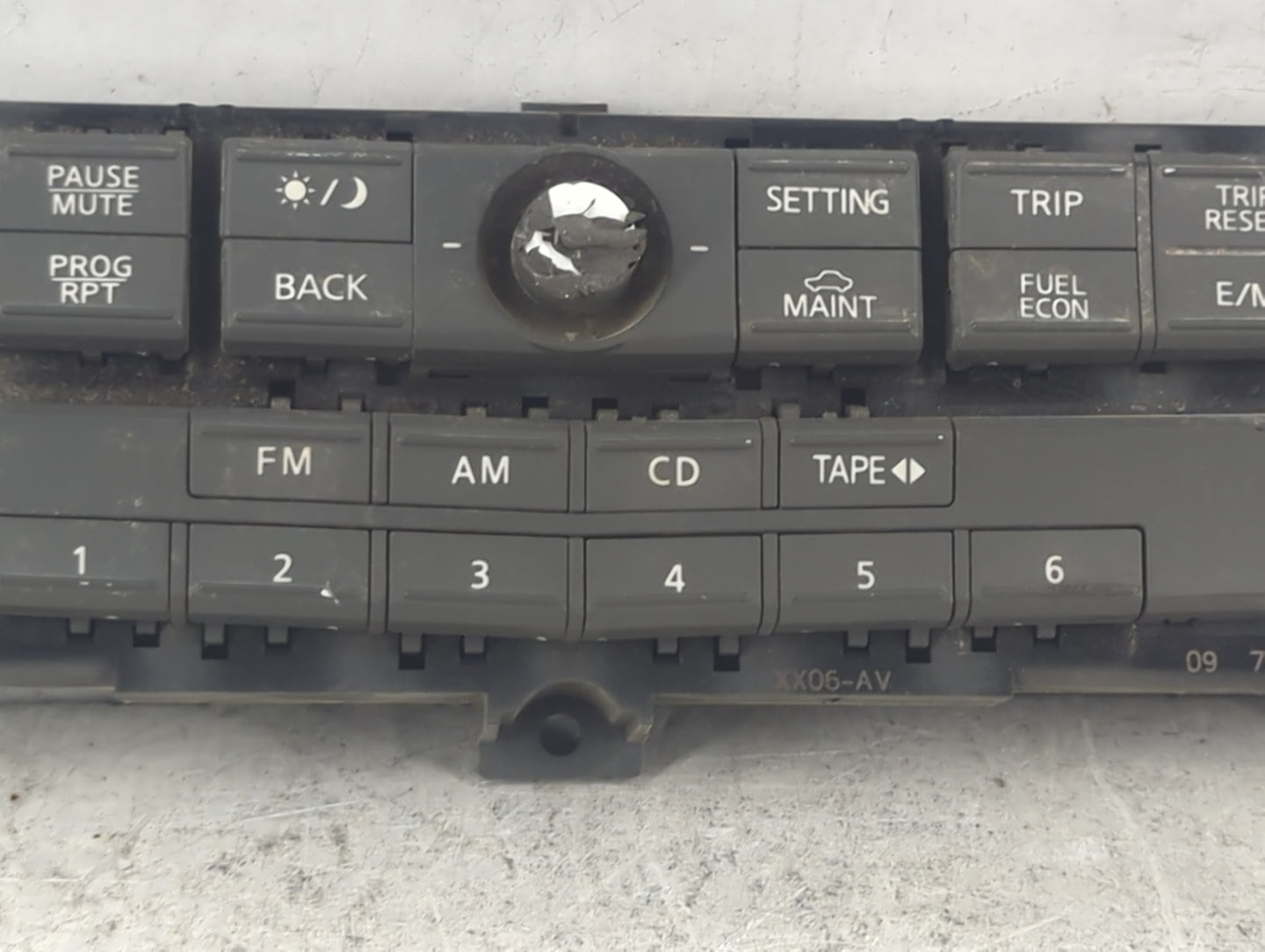 2006 Nissan Maxima Radio AM FM Cd Player Receiver Replacement P/N:28395 ZK00D Fits OEM Used Auto Parts - Oemusedautoparts1.c