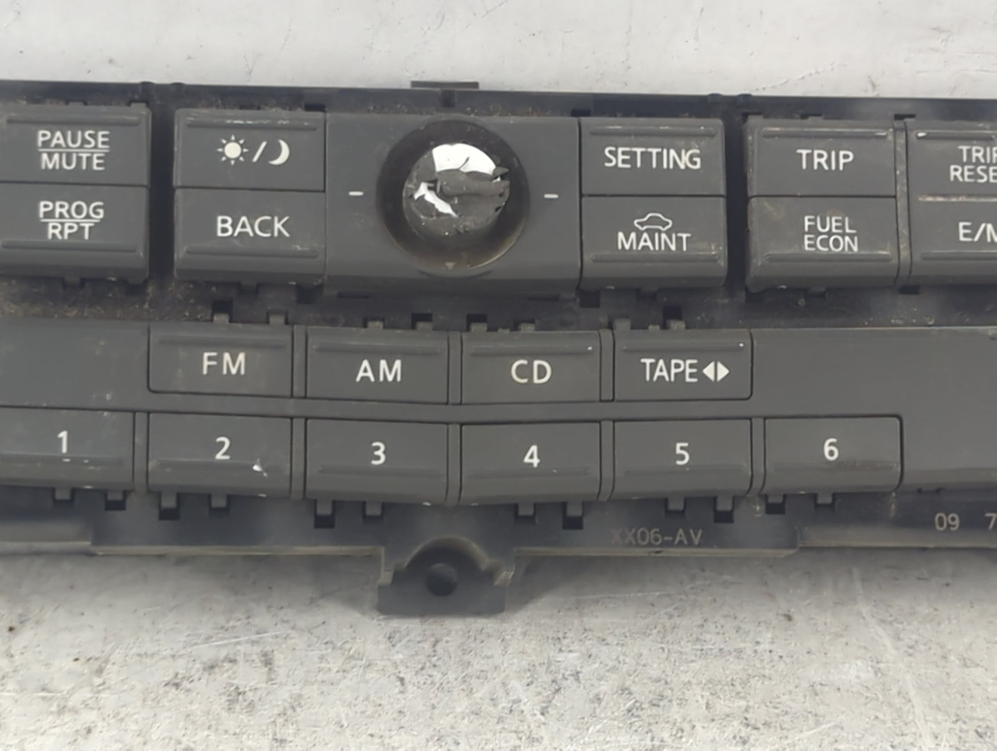 2006 Nissan Maxima Radio AM FM Cd Player Receiver Replacement P/N:28395 ZK00D Fits OEM Used Auto Parts - Oemusedautoparts1.c