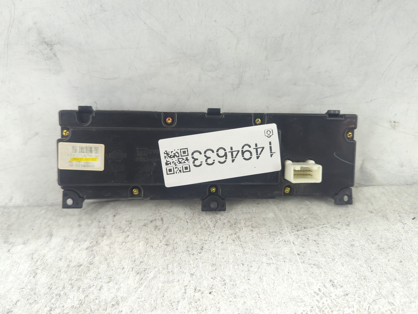 2006 Nissan Maxima Radio AM FM Cd Player Receiver Replacement P/N:28395 ZK00D Fits OEM Used Auto Parts - Oemusedautoparts1.c