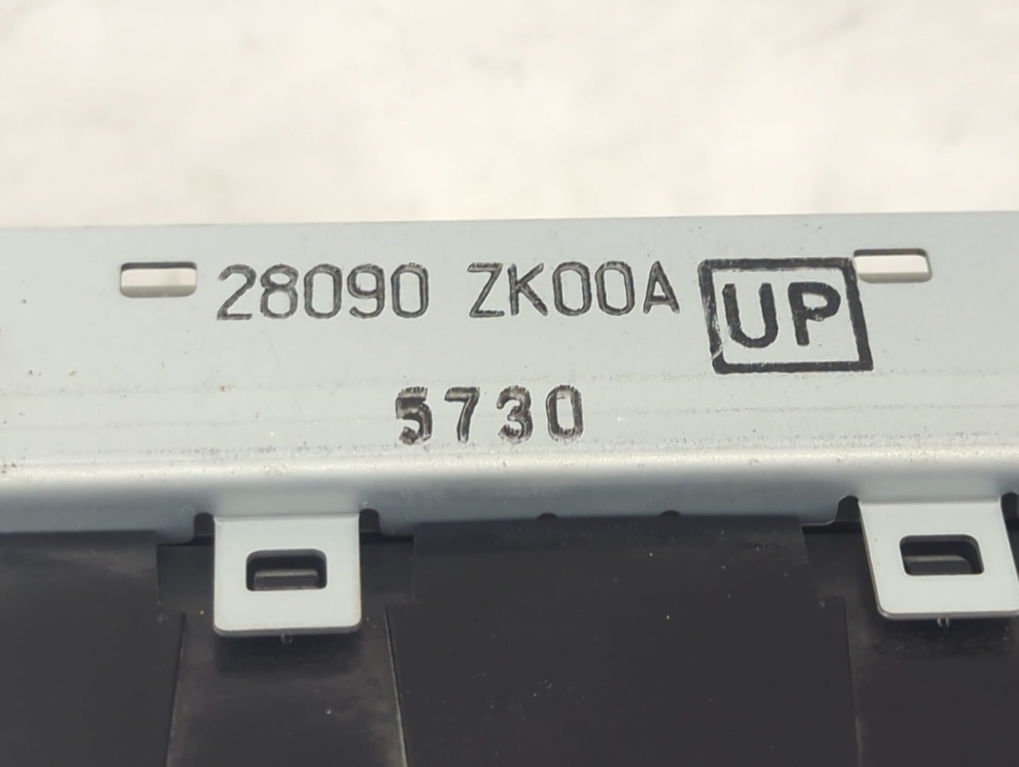 2006-2006 Nissan Maxima Information Display Screen 1494637 - Oemusedautoparts1.com