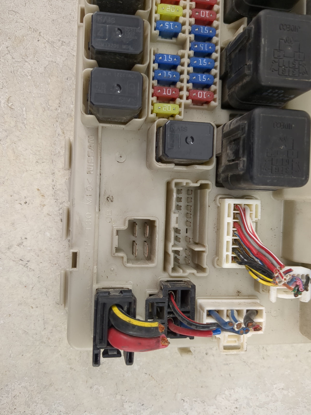 2004-2006 Nissan Maxima Fusebox Fuse Box Panel Relay Module Fits Fits 2004 2005 2006 OEM Used Auto Parts - Oemusedautoparts1