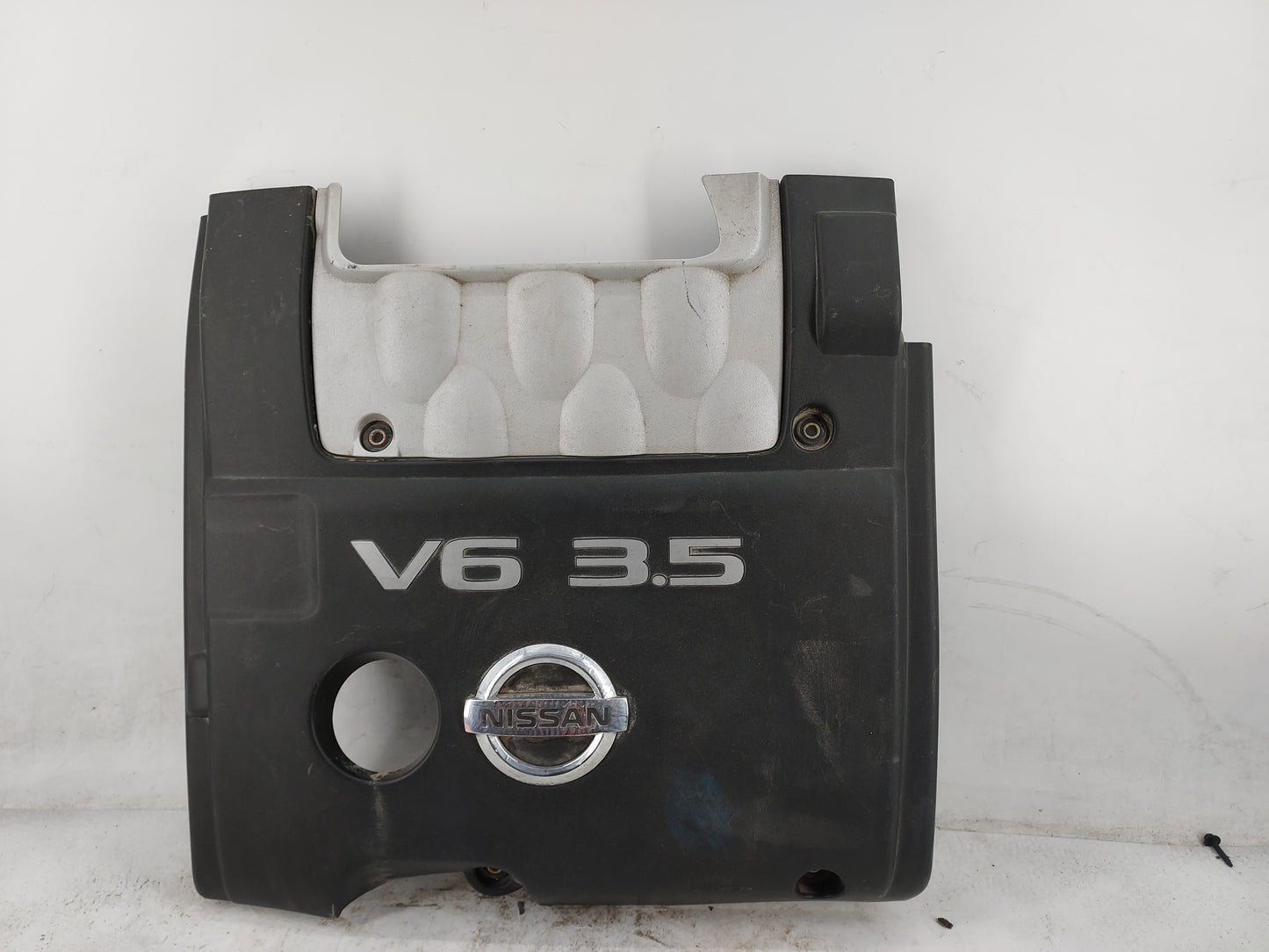 2006 Nissan Maxima Engine Cover 1497085 - Oemusedautoparts1.com