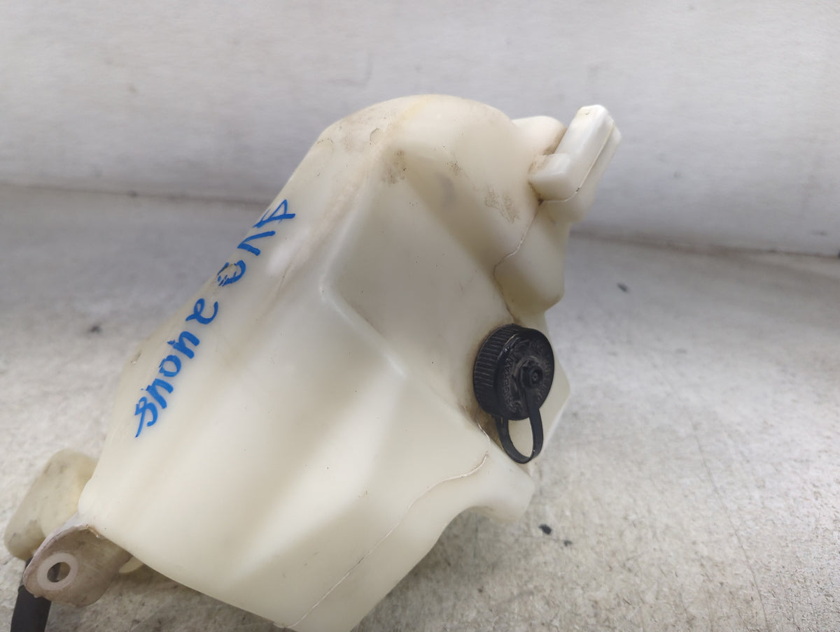 2004-2008 Nissan Maxima Radiator Coolant Overflow Expansion Tank Bottle 1499558 - Oemusedautoparts1.com