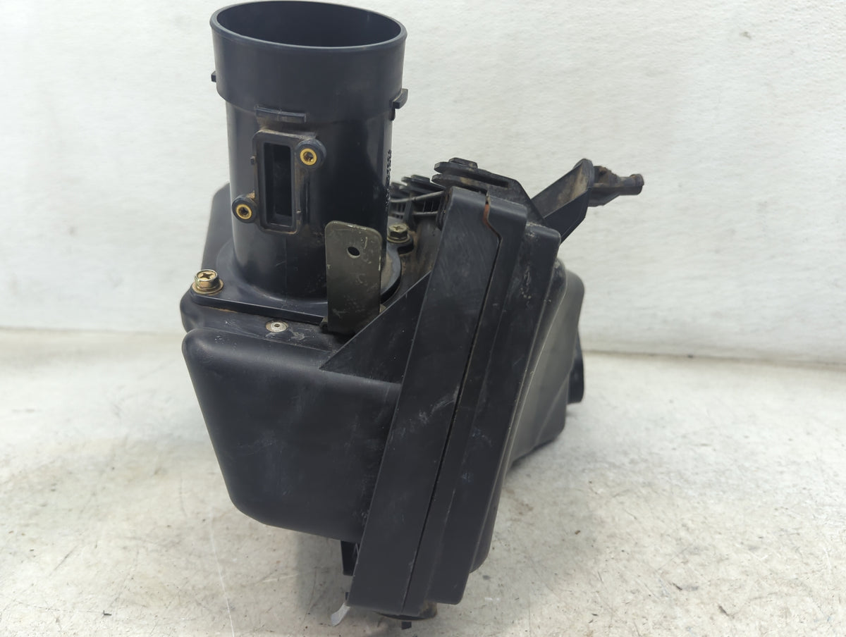 2004-2006 Nissan Maxima Air Cleaner Intake-duct Hose Tube 1499785 - Oemusedautoparts1.com