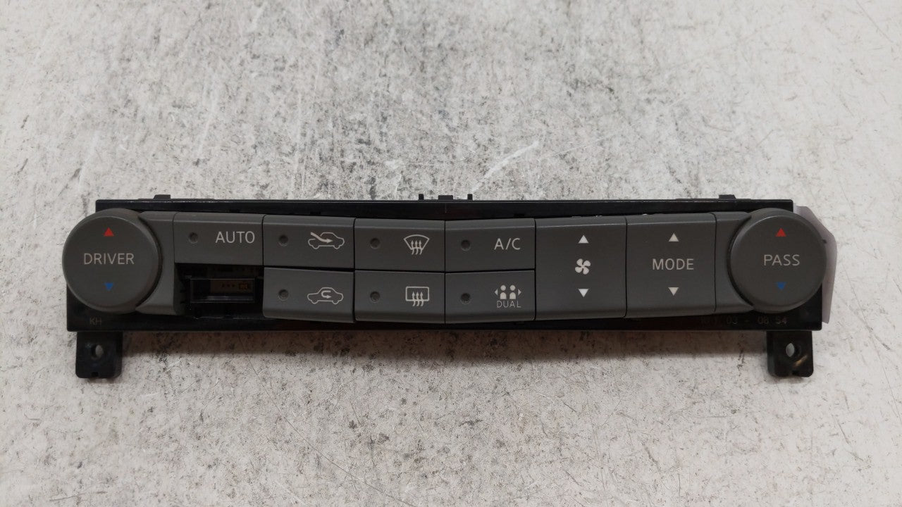 2004-2006 Nissan Maxima Climate Control Module Temperature AC/Heater Replacement P/N:27500 7Y010 27500 7Y000 Fits OEM Used A