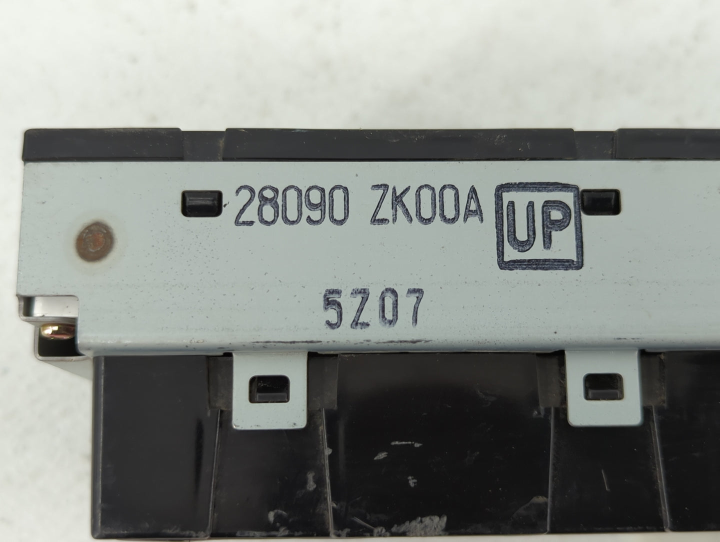 2006-2006 Nissan Maxima Information Display Screen - Oemusedautoparts1.com