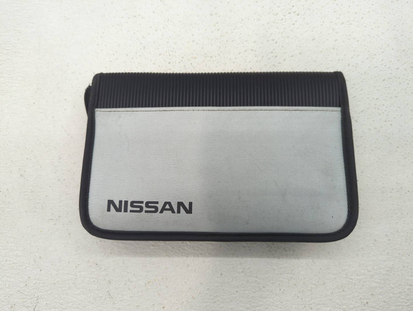 2006 Nissan Maxima Owners Manual Book Guide OEM Used Auto Parts - Oemusedautoparts1.com