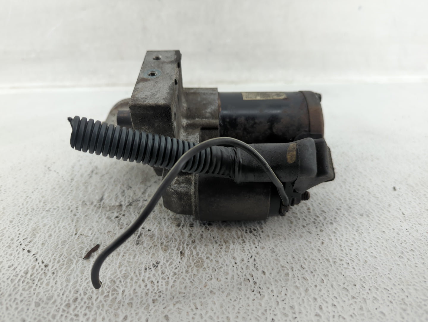 2004-2006 Nissan Maxima Car Starter Motor Solenoid OEM P/N:23300 8Y000 Fits Fits 2004 2005 2006 2007 2008 2009 OEM Used Auto