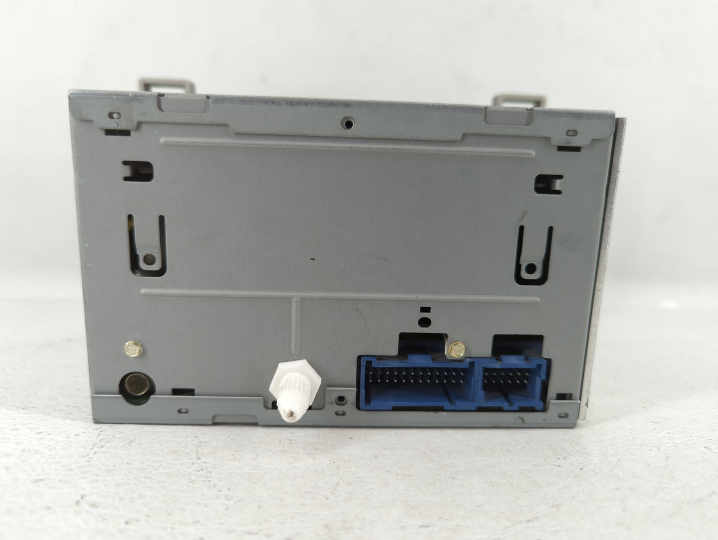 2006 Nissan Maxima Radio AM FM Cd Player Receiver Replacement P/N:15868181 Fits OEM Used Auto Parts - Oemusedautoparts1.com