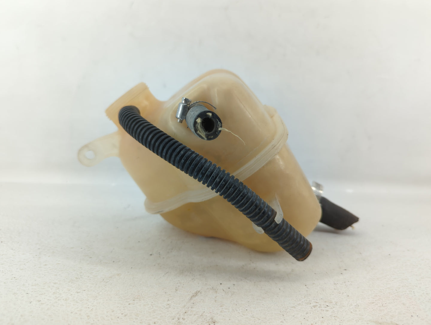 2004-2008 Nissan Maxima Windshield Washer Fluid Reservoir Bottle Oem - Oemusedautoparts1.com