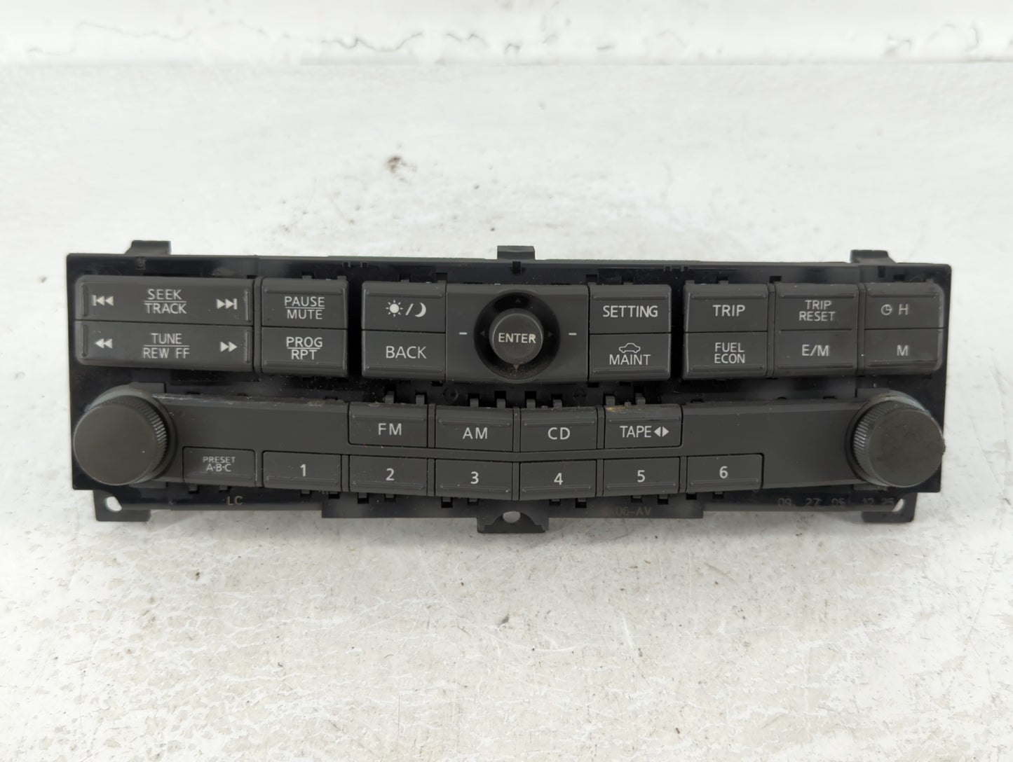 2006-2006 Nissan Maxima Radio Control Panel - Oemusedautoparts1.com