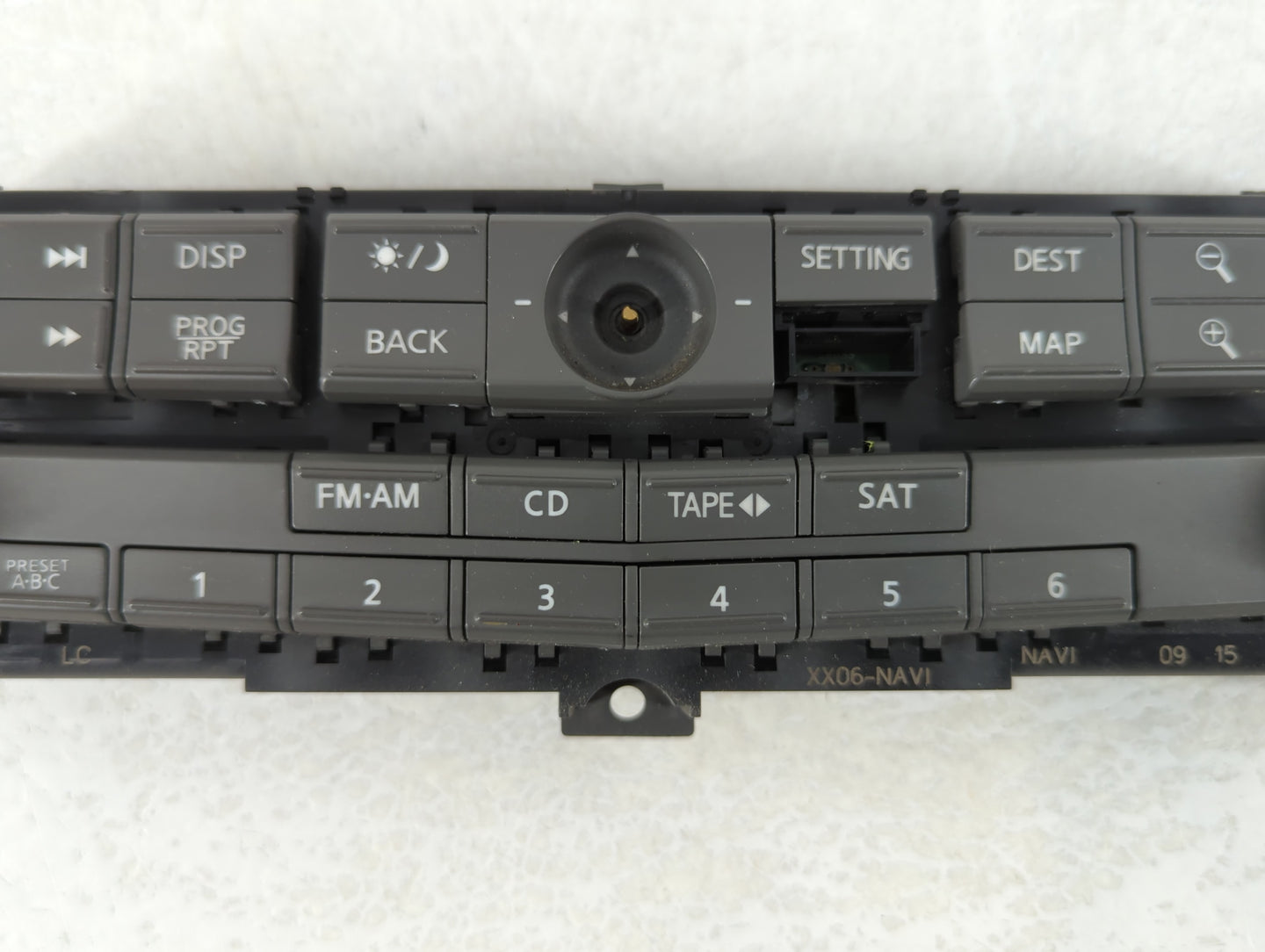 2006-2006 Nissan Maxima Radio Control Panel - Oemusedautoparts1.com