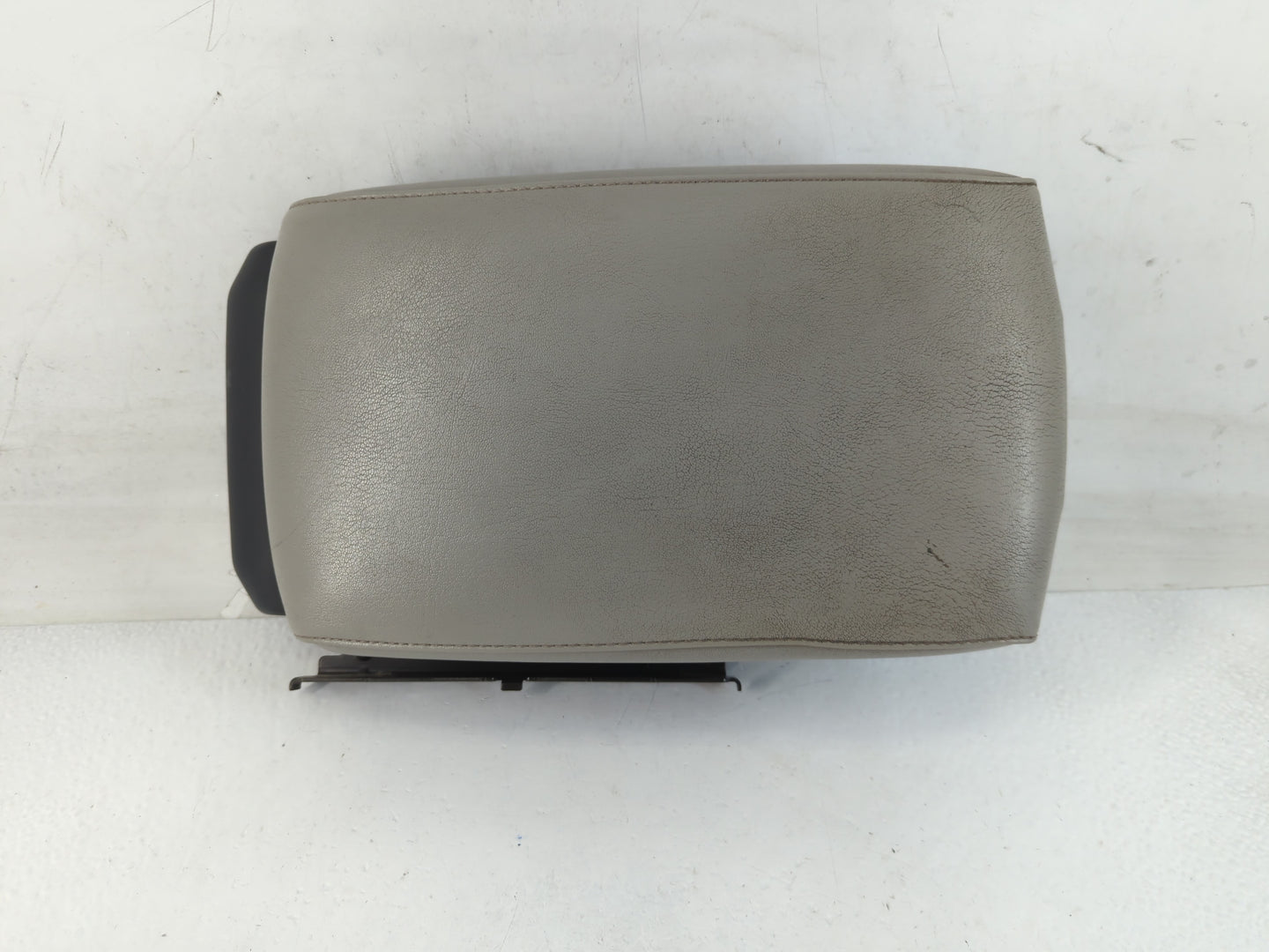 2006 Nissan Maxima Center Console Armrest Cover Lid Fits OEM Used Auto Parts - Oemusedautoparts1.com