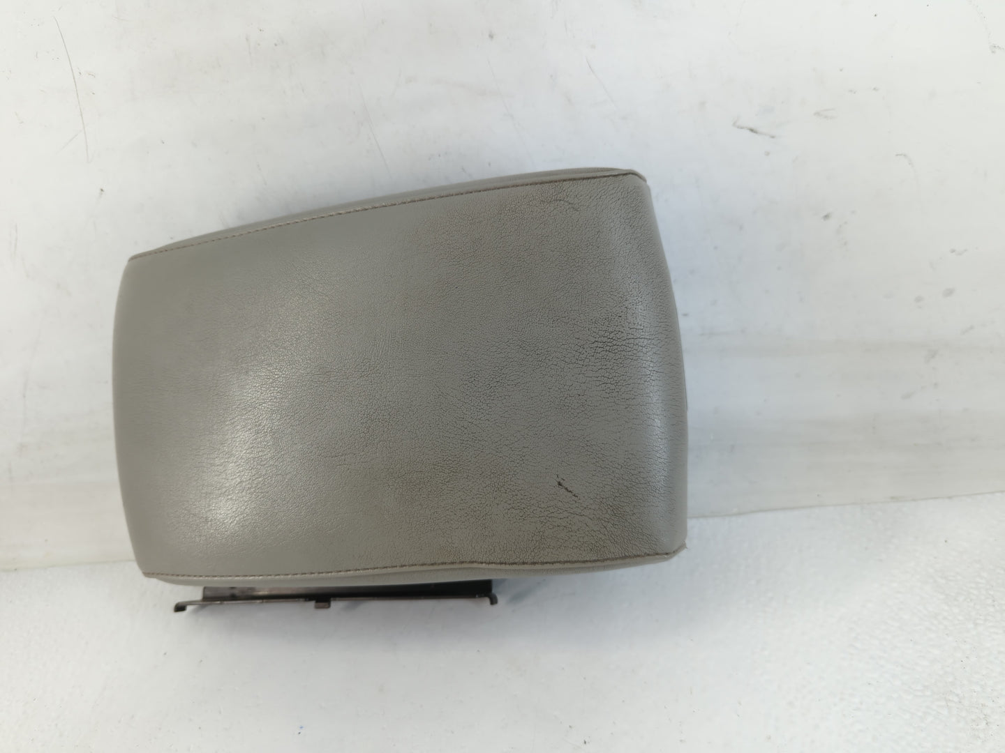 2006 Nissan Maxima Center Console Armrest Cover Lid Fits OEM Used Auto Parts - Oemusedautoparts1.com