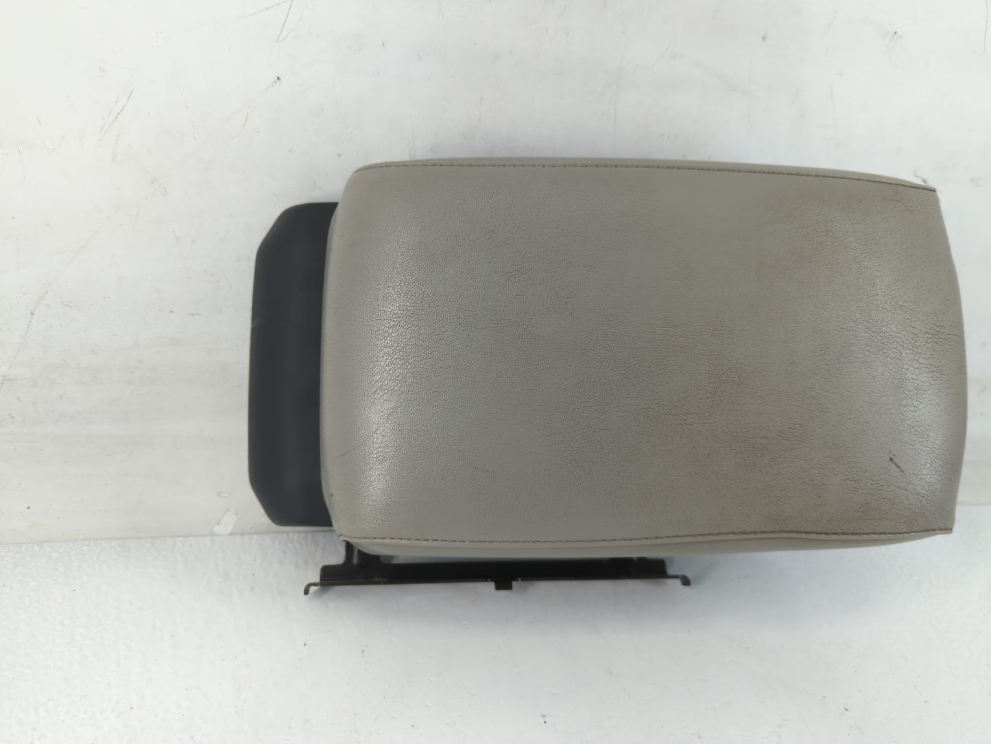 2006 Nissan Maxima Center Console Armrest Cover Lid Fits OEM Used Auto Parts - Oemusedautoparts1.com