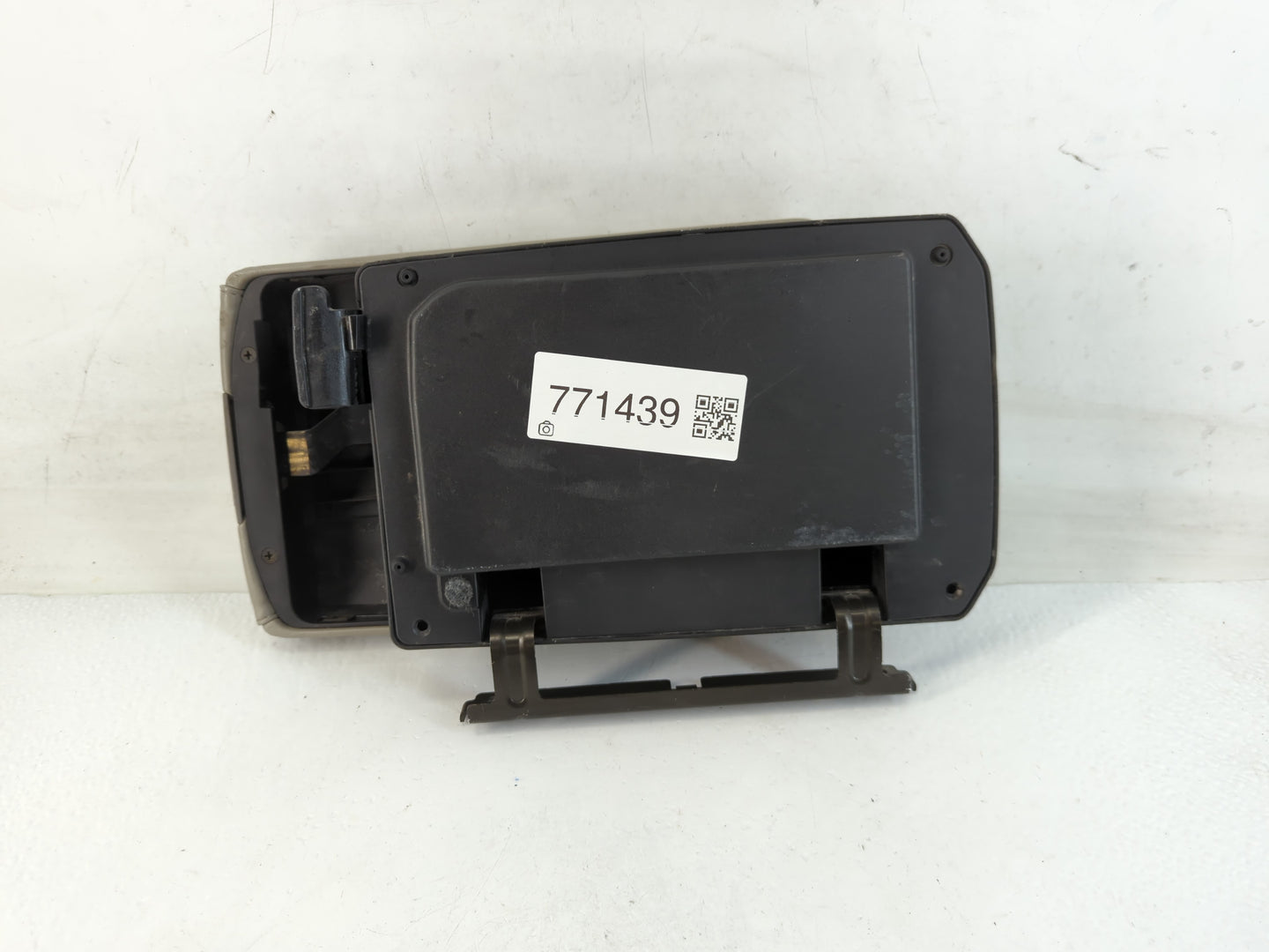 2006 Nissan Maxima Center Console Armrest Cover Lid Fits OEM Used Auto Parts - Oemusedautoparts1.com