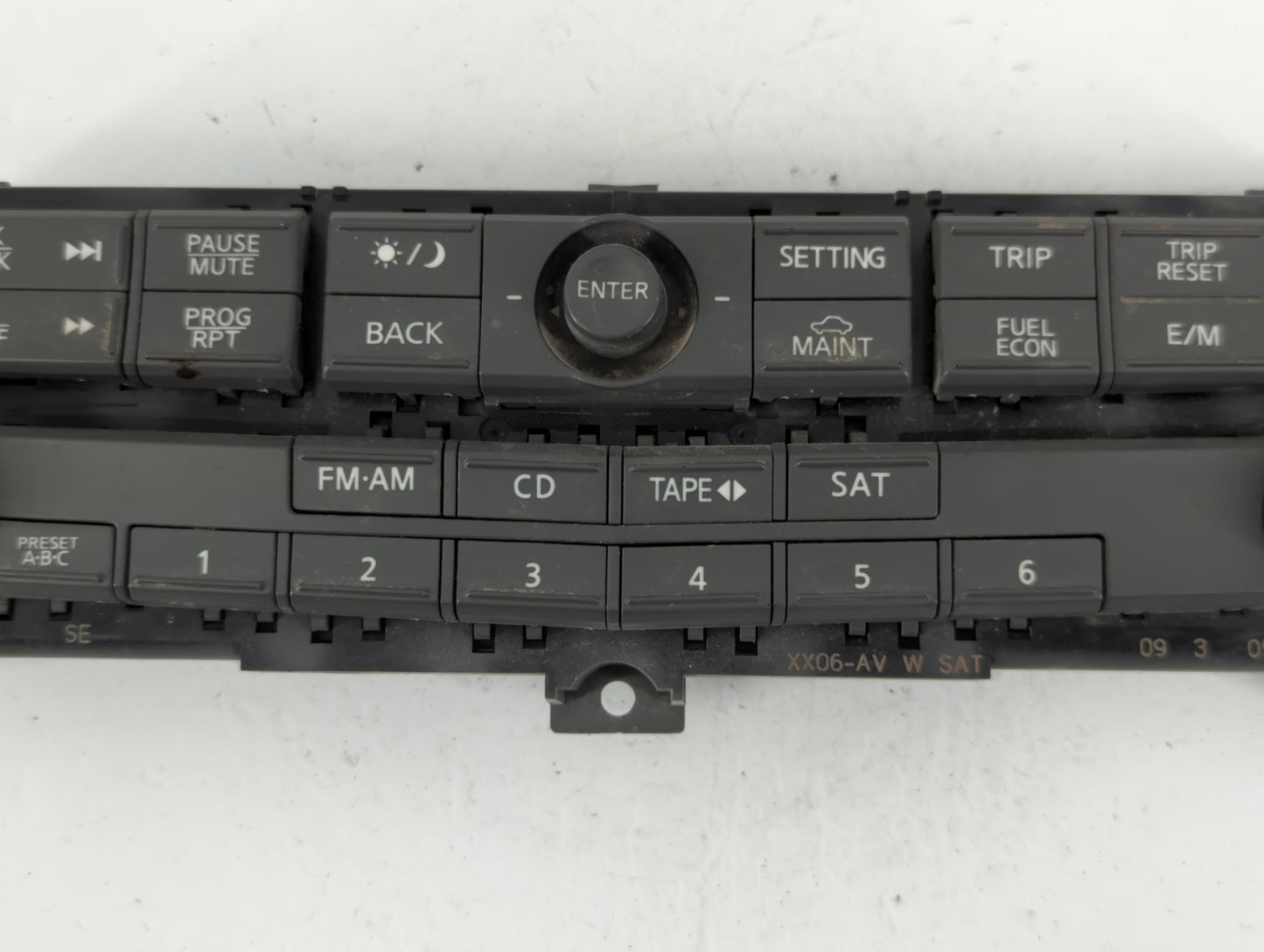 2006 Nissan Maxima Radio AM FM Cd Player Receiver Replacement P/N:28395 ZK00B Fits OEM Used Auto Parts - Oemusedautoparts1.c