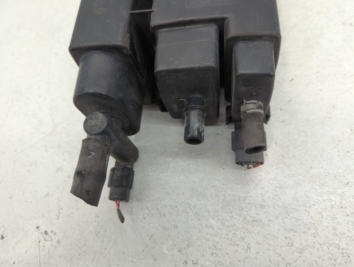 2006 Nissan Maxima Fuel Vapor Charcoal Canister - Oemusedautoparts1.com