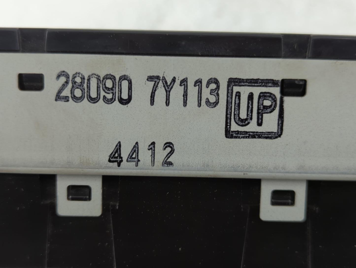2006-2006 Nissan Maxima Information Display Screen - Oemusedautoparts1.com