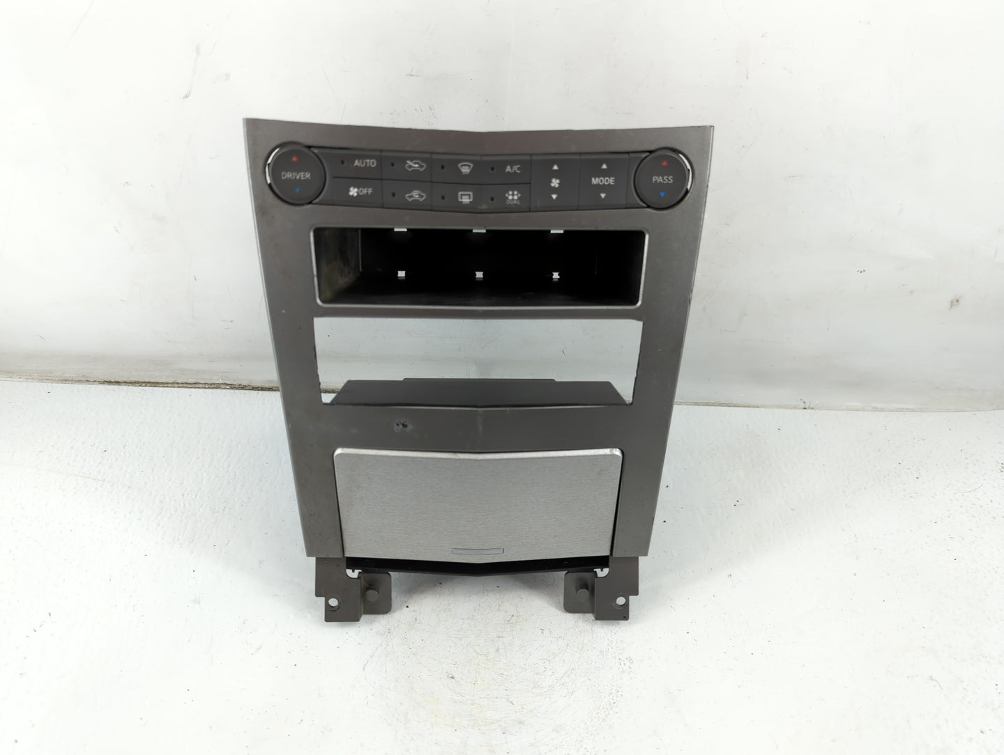 2004-2006 Nissan Maxima Climate Control Module Temperature AC/Heater Replacement Fits Fits 2004 2005 2006 OEM Used Auto Part