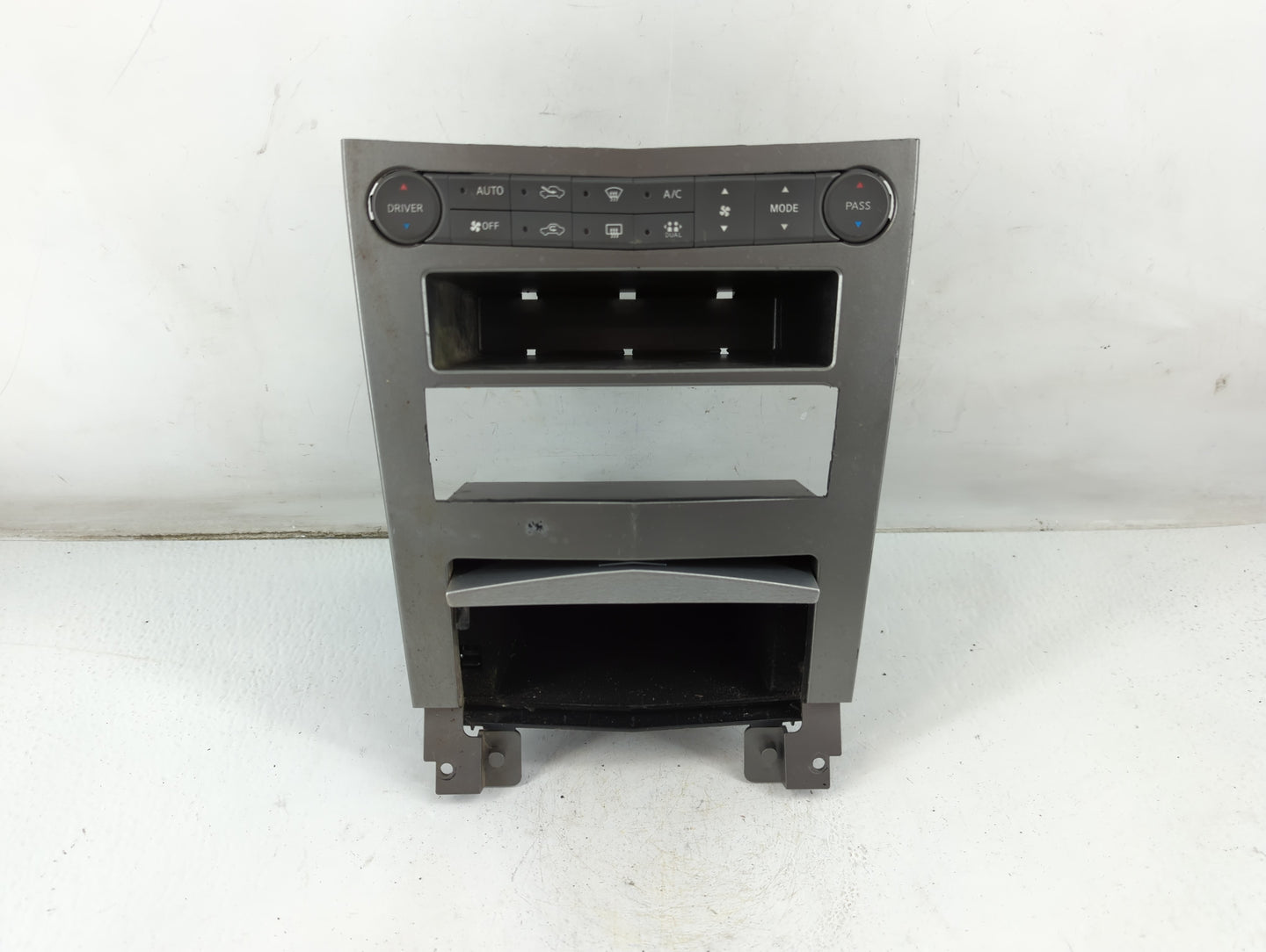 2004-2006 Nissan Maxima Climate Control Module Temperature AC/Heater Replacement Fits Fits 2004 2005 2006 OEM Used Auto Part