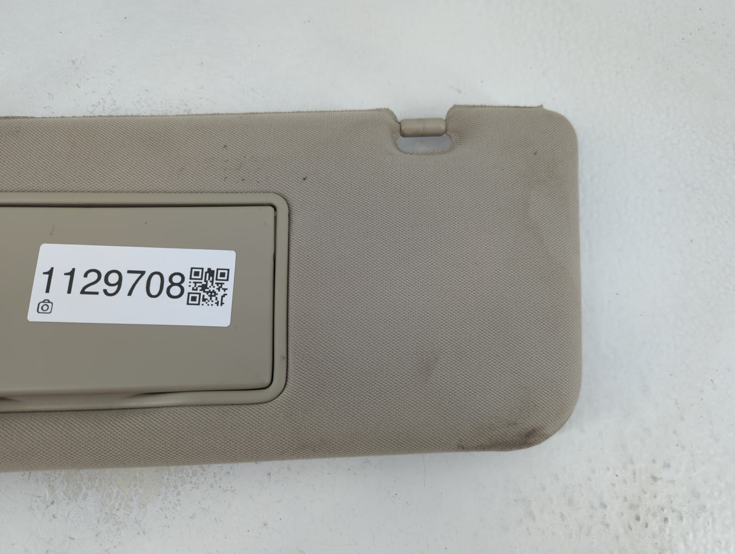 2006-2007 Nissan Murano Sun Visor Shade Replacement Driver Left Mirror Fits Fits 2006 2007 OEM Used Auto Parts - Oemusedauto