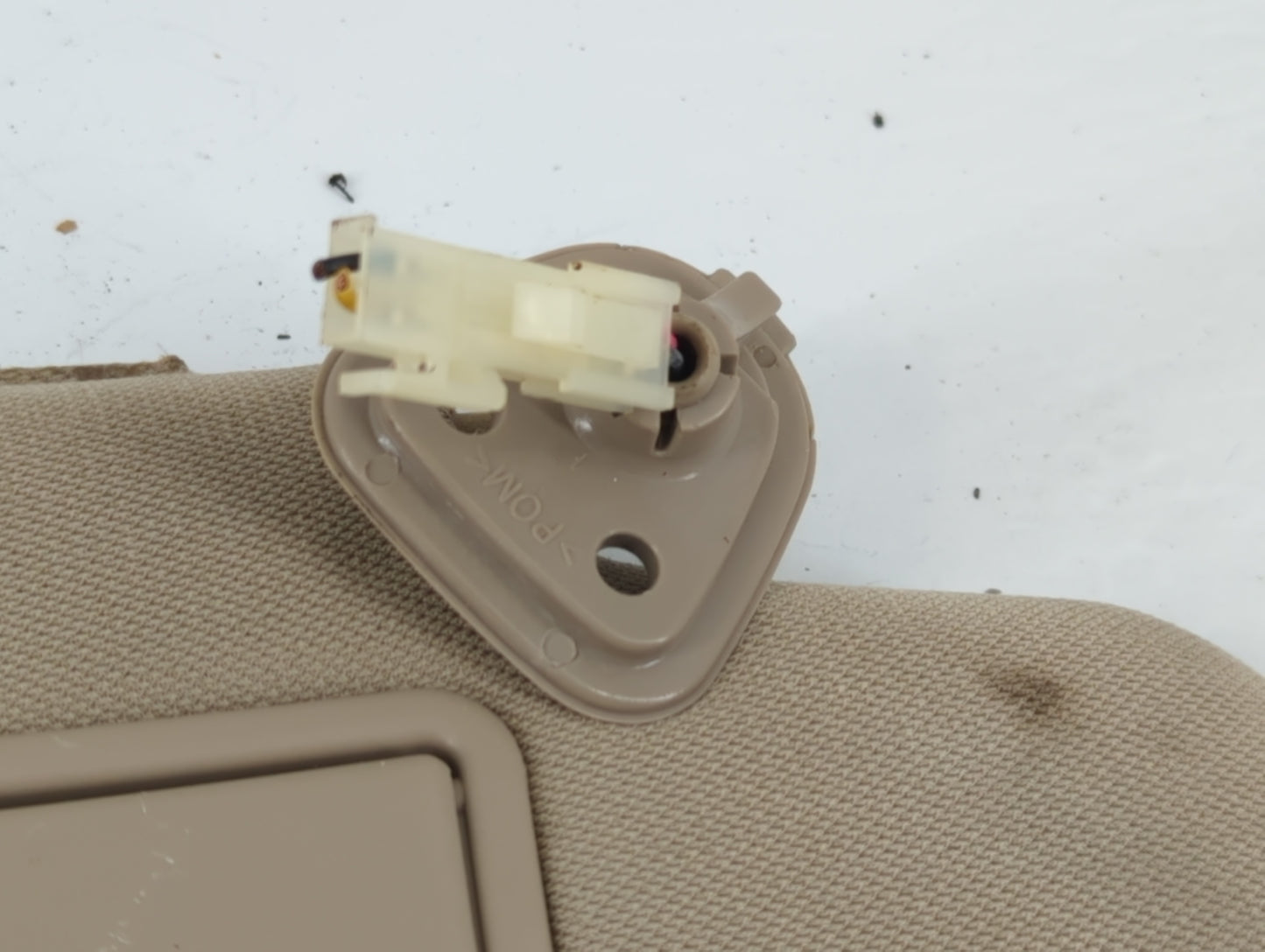 2006-2007 Nissan Murano Sun Visor Shade Replacement Passenger Right Mirror Fits Fits 2006 2007 OEM Used Auto Parts - Oemused