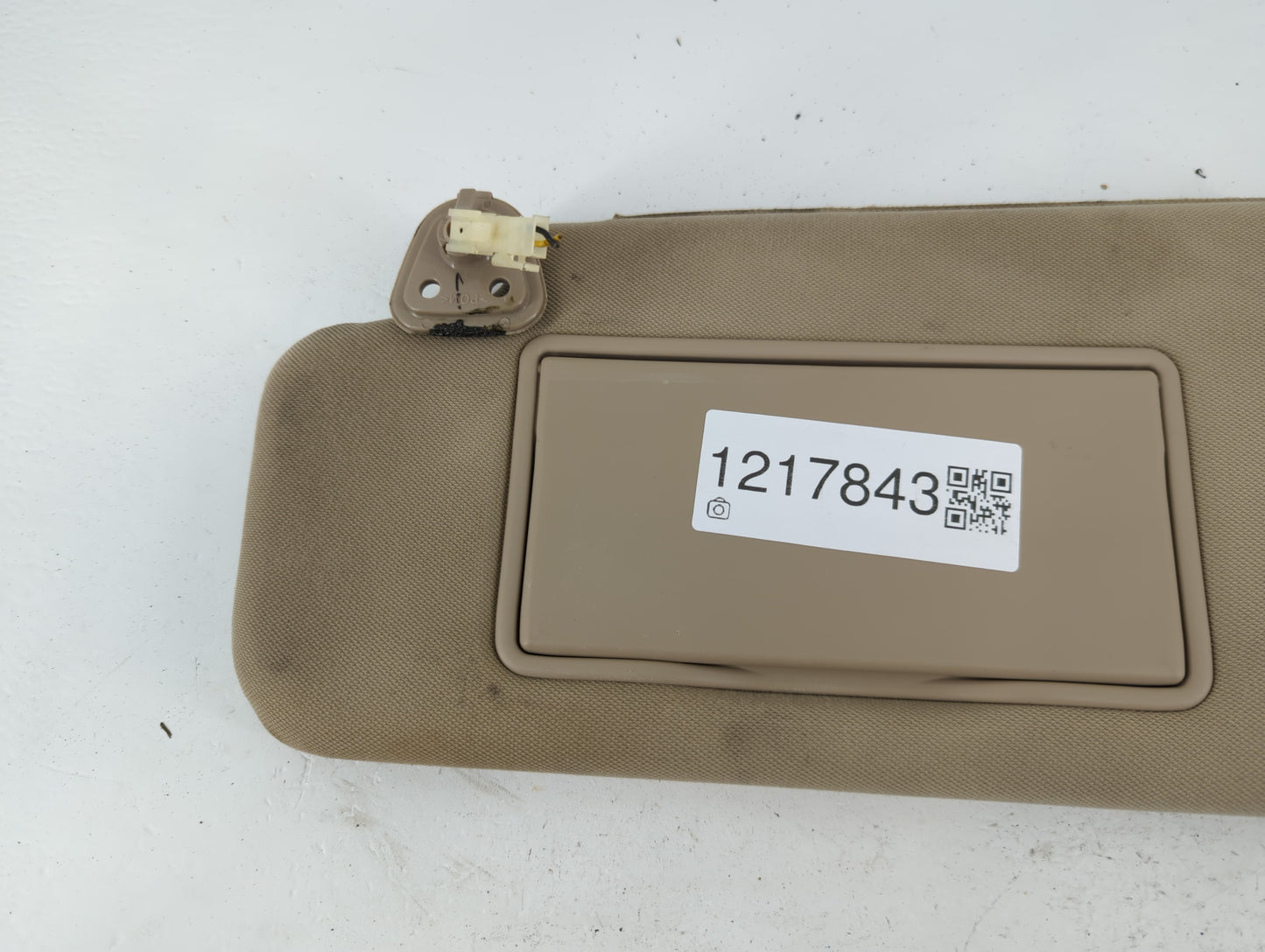 2006-2007 Nissan Murano Sun Visor Shade Replacement Driver Left Mirror Fits Fits 2006 2007 OEM Used Auto Parts - Oemusedauto