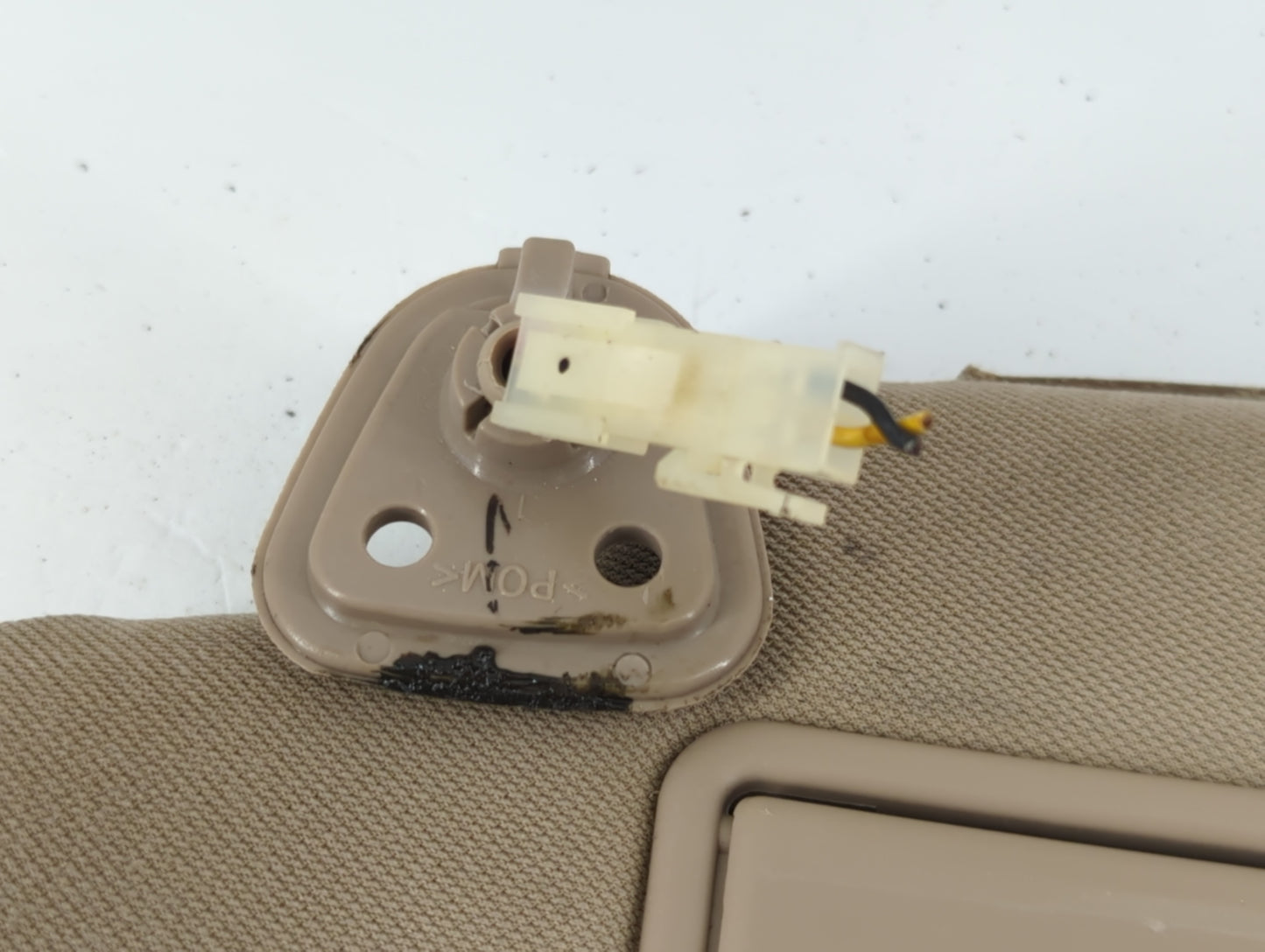 2006-2007 Nissan Murano Sun Visor Shade Replacement Driver Left Mirror Fits Fits 2006 2007 OEM Used Auto Parts - Oemusedauto