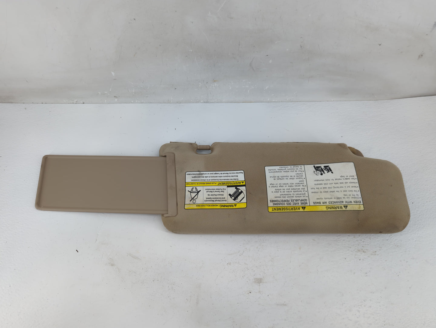 2006-2007 Nissan Murano Sun Visor Shade Replacement Driver Left Mirror Fits Fits 2006 2007 OEM Used Auto Parts - Oemusedauto