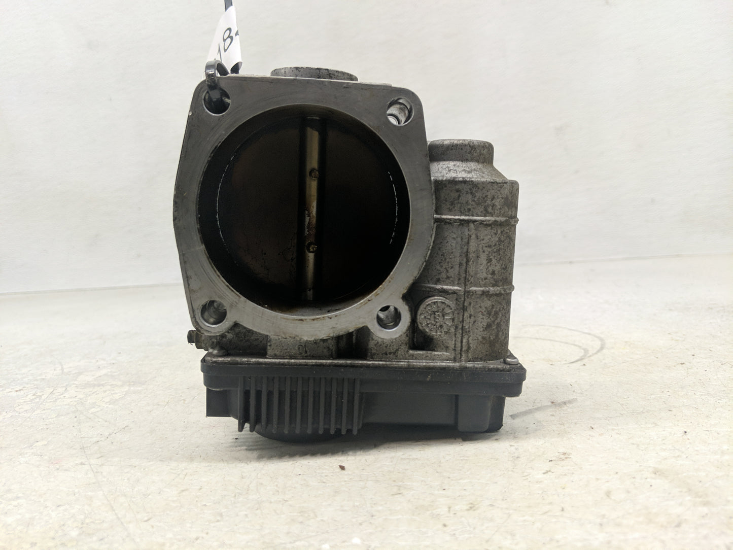 2003-2006 Nissan Murano Throttle Body Fits Fits 2002 2003 2004 2005 2006 OEM Used Auto Parts - Oemusedautoparts1.com
