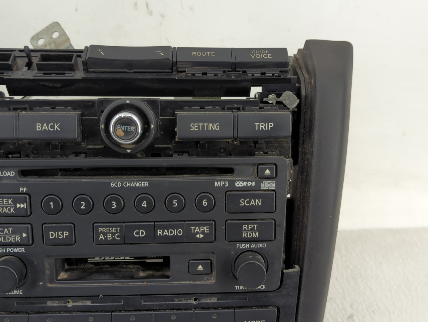 2006-2007 Nissan Murano Radio AM FM Cd Player Receiver Replacement P/N:28188 CC200 Fits Fits 2006 2007 OEM Used Auto Parts -