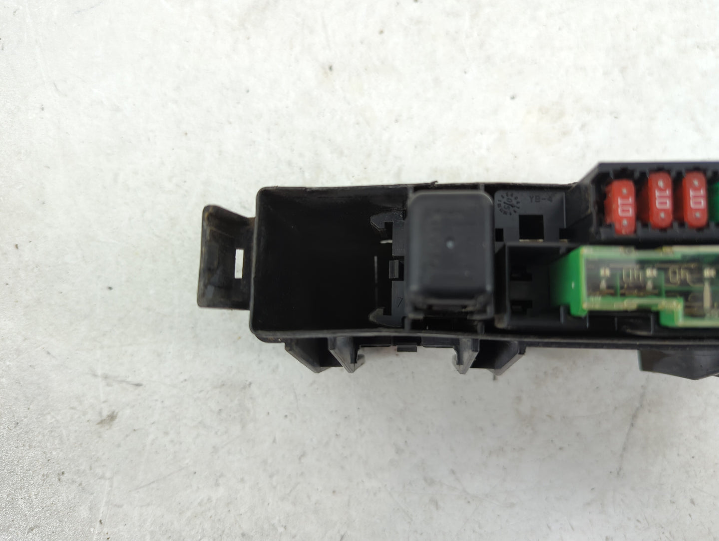 2006 Nissan Murano Fusebox Fuse Box Panel Relay Module Fits OEM Used Auto Parts - Oemusedautoparts1.com