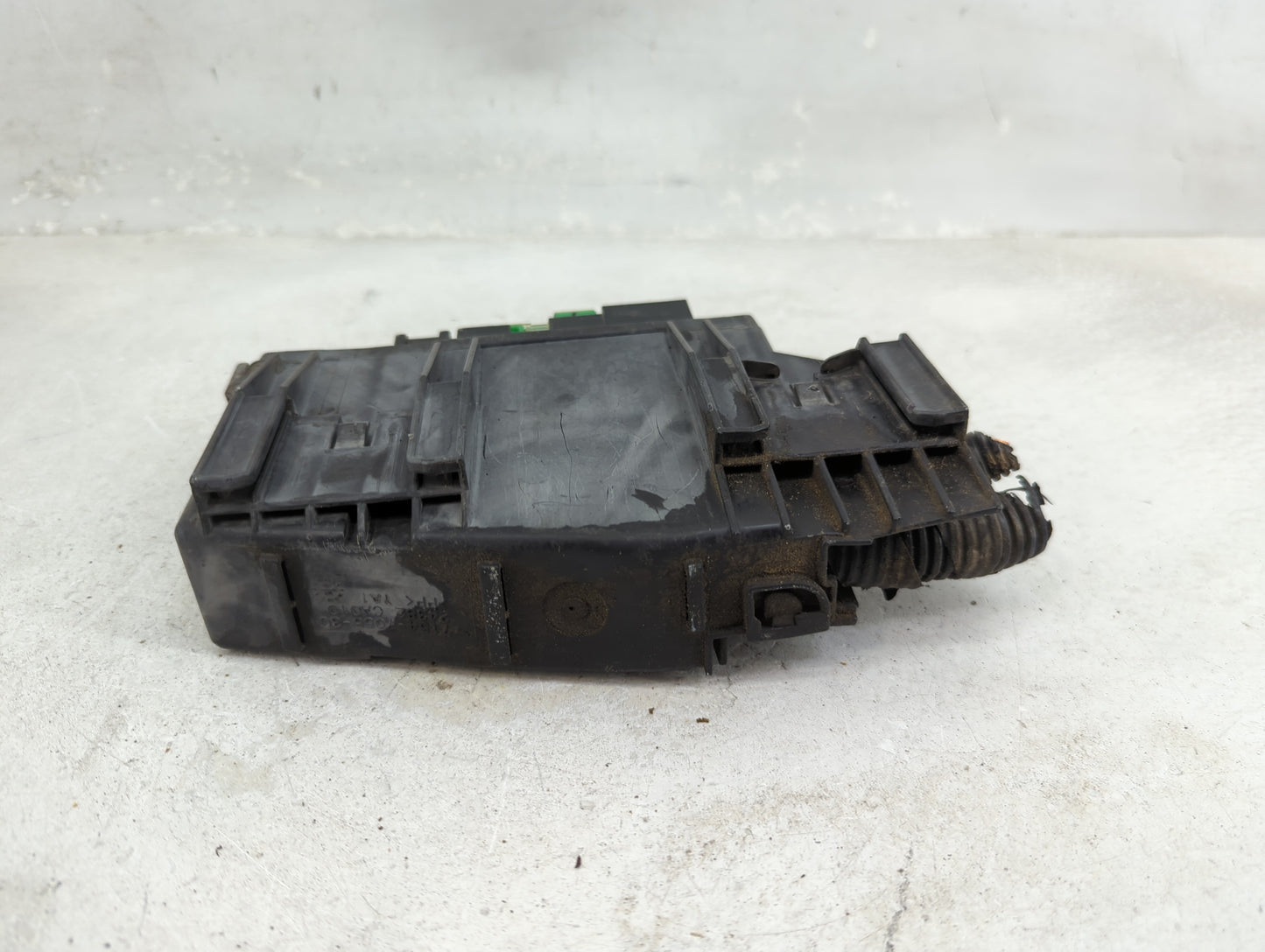 2006 Nissan Murano Fusebox Fuse Box Panel Relay Module Fits OEM Used Auto Parts - Oemusedautoparts1.com