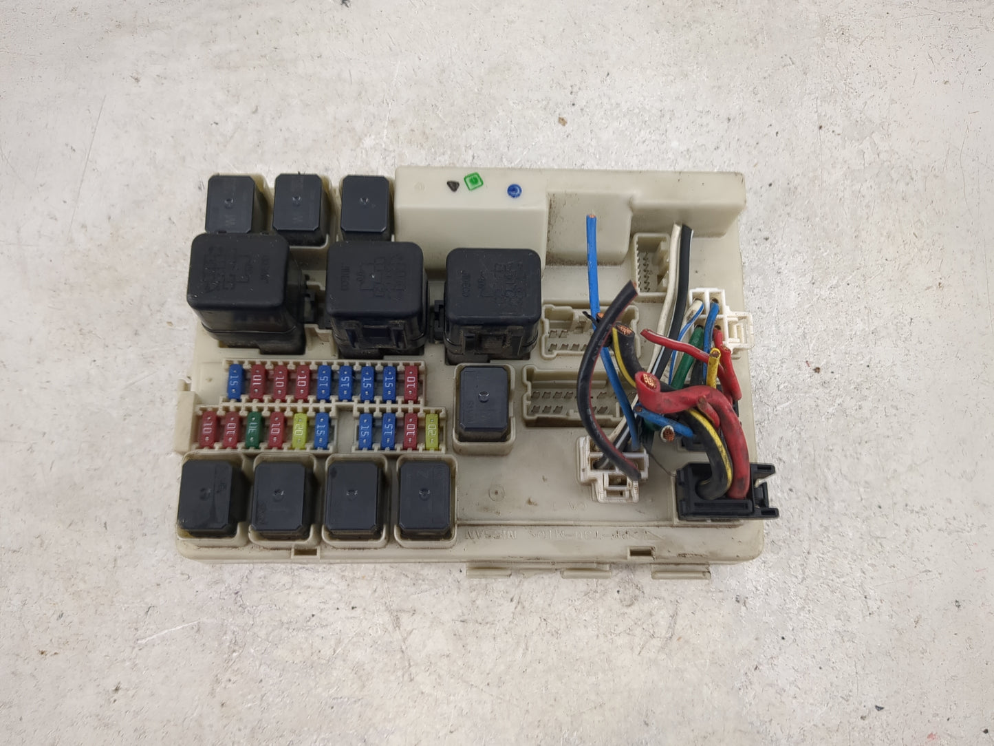 2003-2007 Nissan Murano Fusebox Fuse Box Panel Relay Module Fits Fits 2003 2004 2005 2006 2007 OEM Used Auto Parts - Oemused