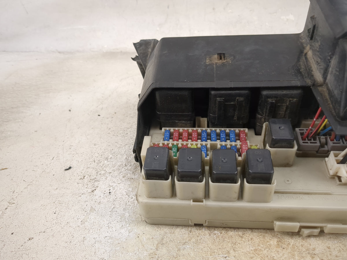 2003-2007 Nissan Murano Fusebox Fuse Box Panel Relay Module Fits Fits 2003 2004 2005 2006 2007 OEM Used Auto Parts - Oemused