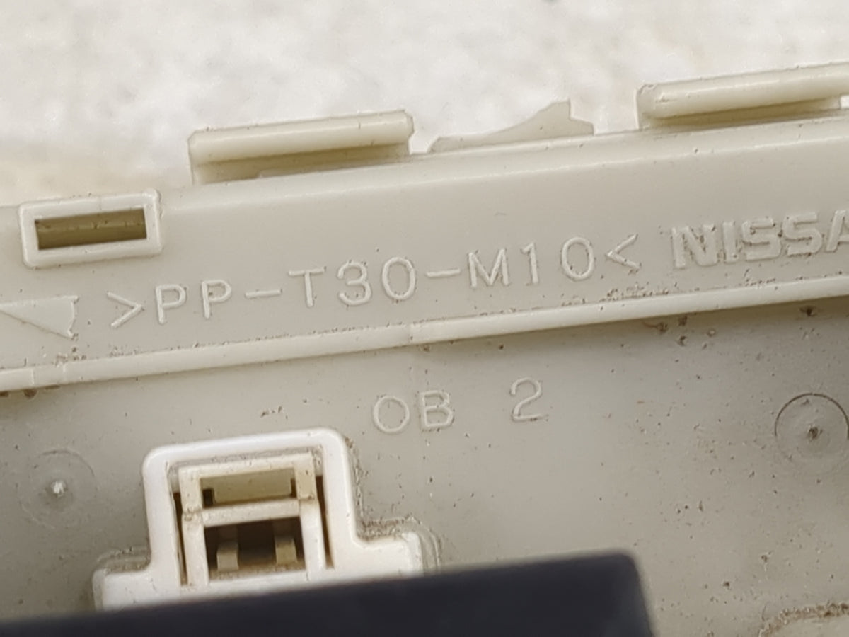 2003-2007 Nissan Murano Fusebox Fuse Box Panel Relay Module Fits Fits 2003 2004 2005 2006 2007 OEM Used Auto Parts - Oemused