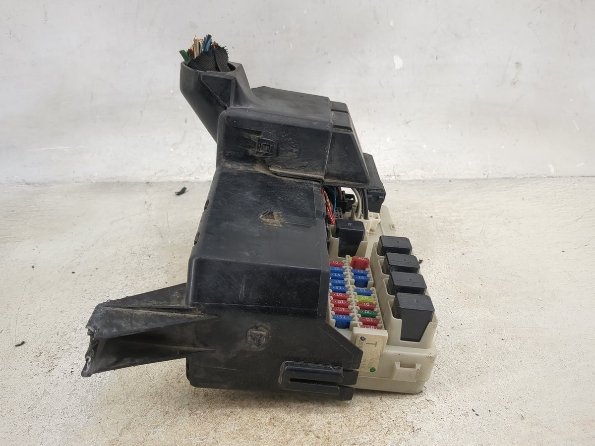 2003-2007 Nissan Murano Fusebox Fuse Box Panel Relay Module Fits Fits 2003 2004 2005 2006 2007 OEM Used Auto Parts - Oemused