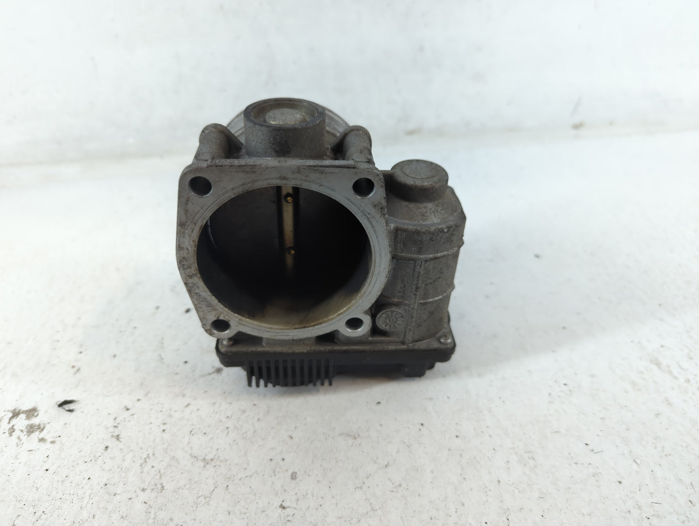 2003-2006 Nissan Murano Throttle Body P/N:E65184 RME70-04 Fits Fits 2002 2003 2004 2005 2006 OEM Used Auto Parts - Oemusedau