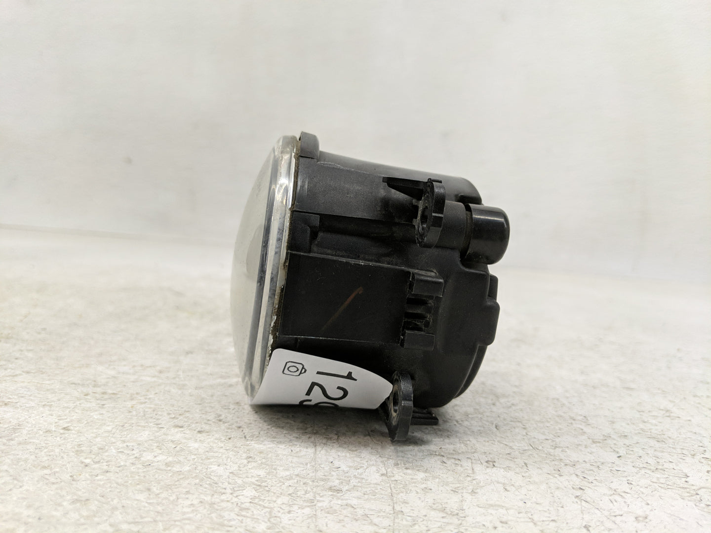2005-2012 Nissan Pathfinder Passenger Right Oem Fog Light Lamp - Oemusedautoparts1.com